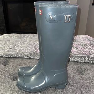 Tall Hunter Grey Rain Boots Womens sz 7